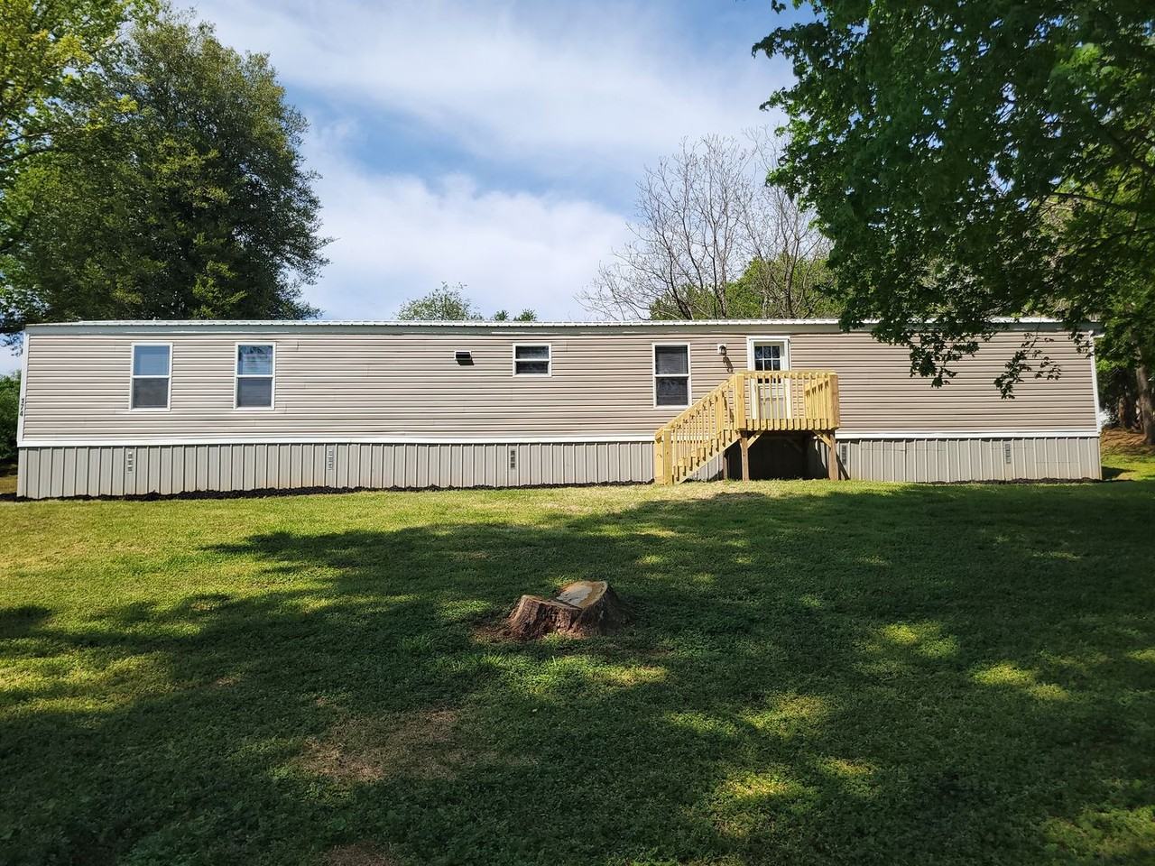 174 Red Barn Rd - Photo 2 of 27