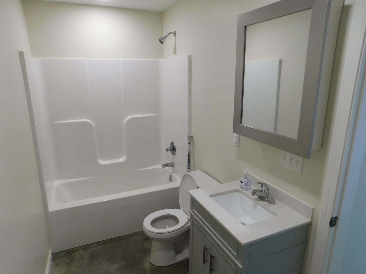 15065 Sw 20th St - Photo 3 of 14