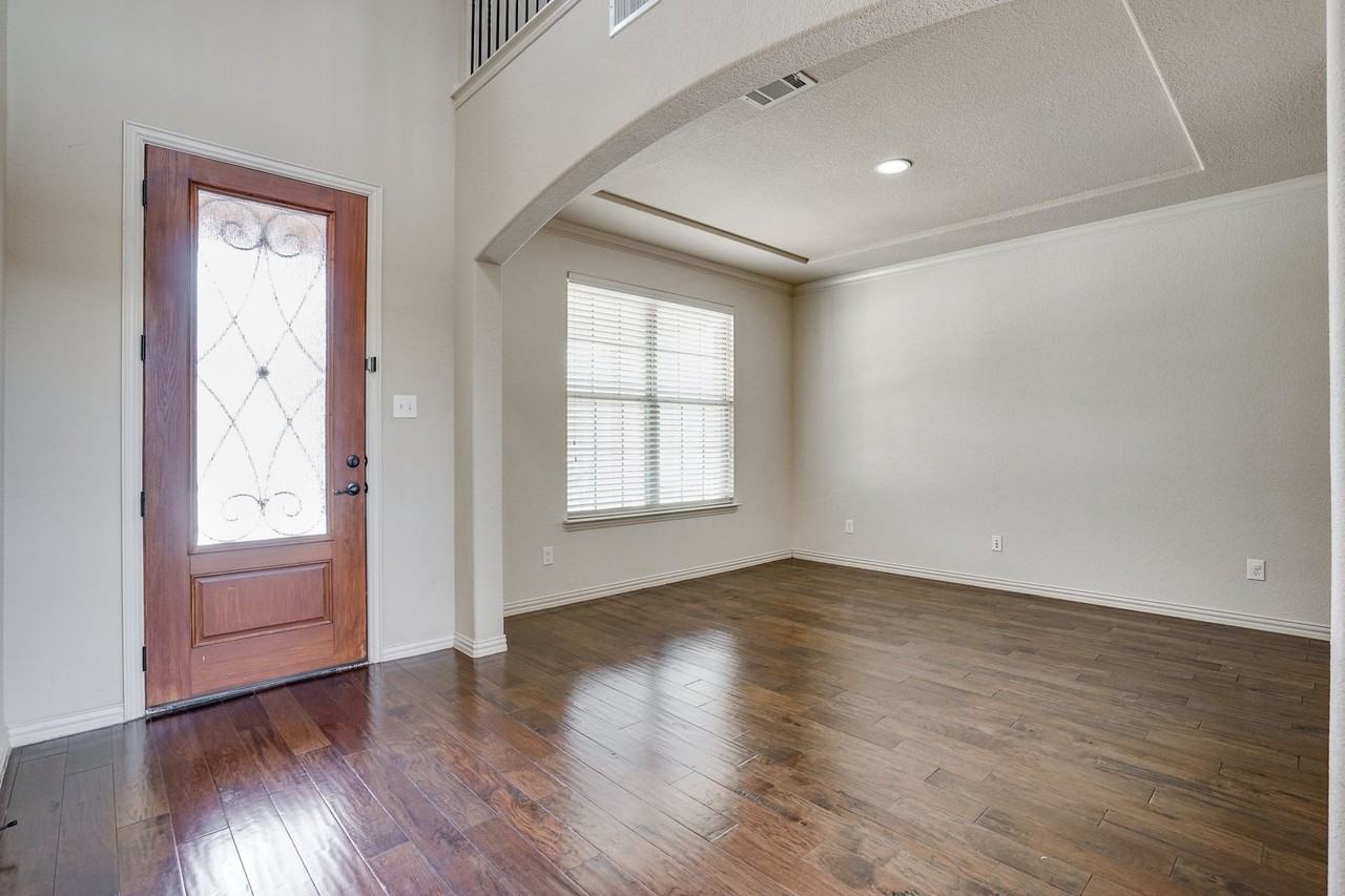 8813 Denstone Dr - Photo 2 of 29