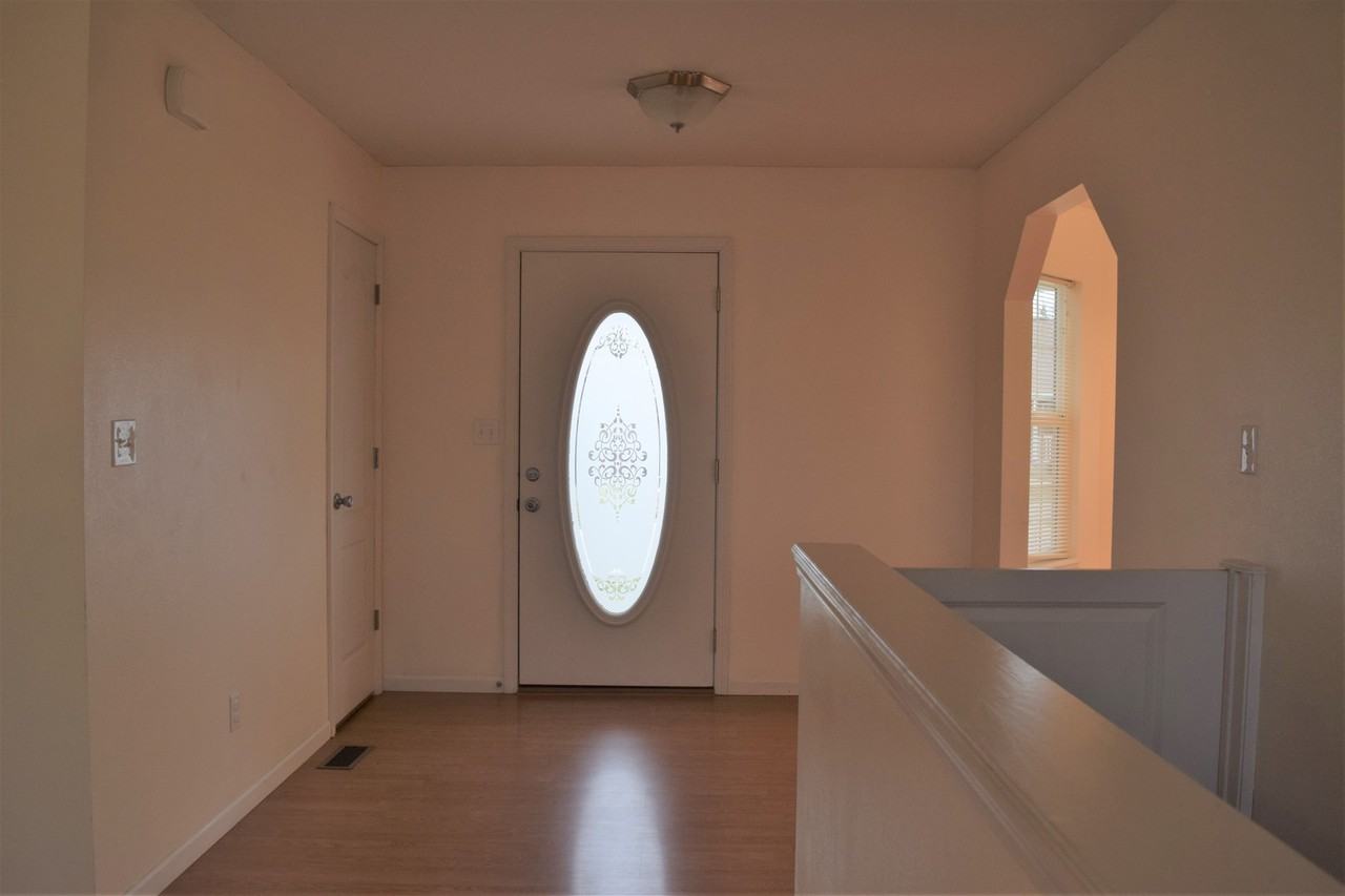 23121 Righteous Ln - Photo 6 of 41