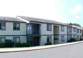 featured image of 1216 1216 & 1220 Moseley Drive Apts