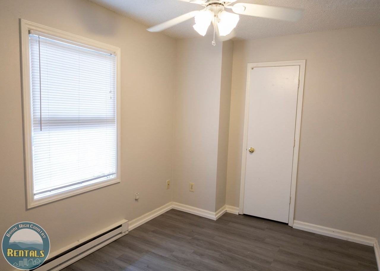 Tristen Place Apartments - Photo 2 of 23