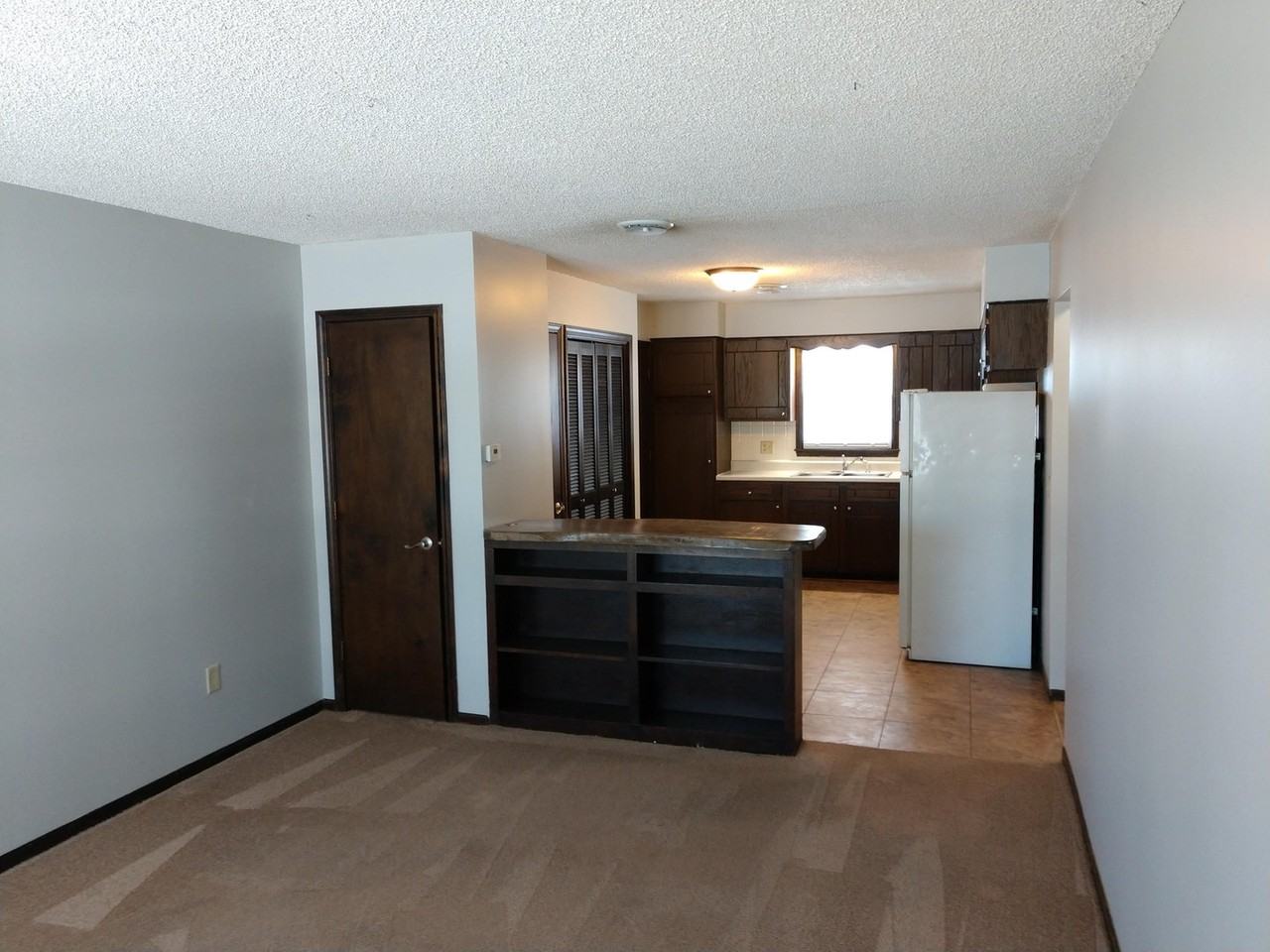 948 Mission Ave - Photo 4 of 19