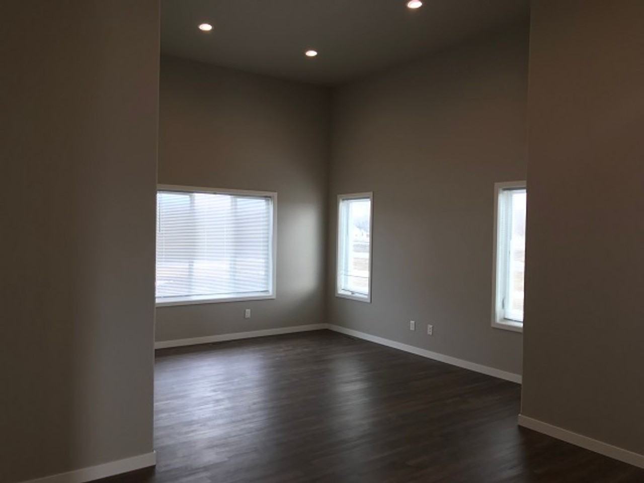 1520 75th Ave S - Photo 5 of 10