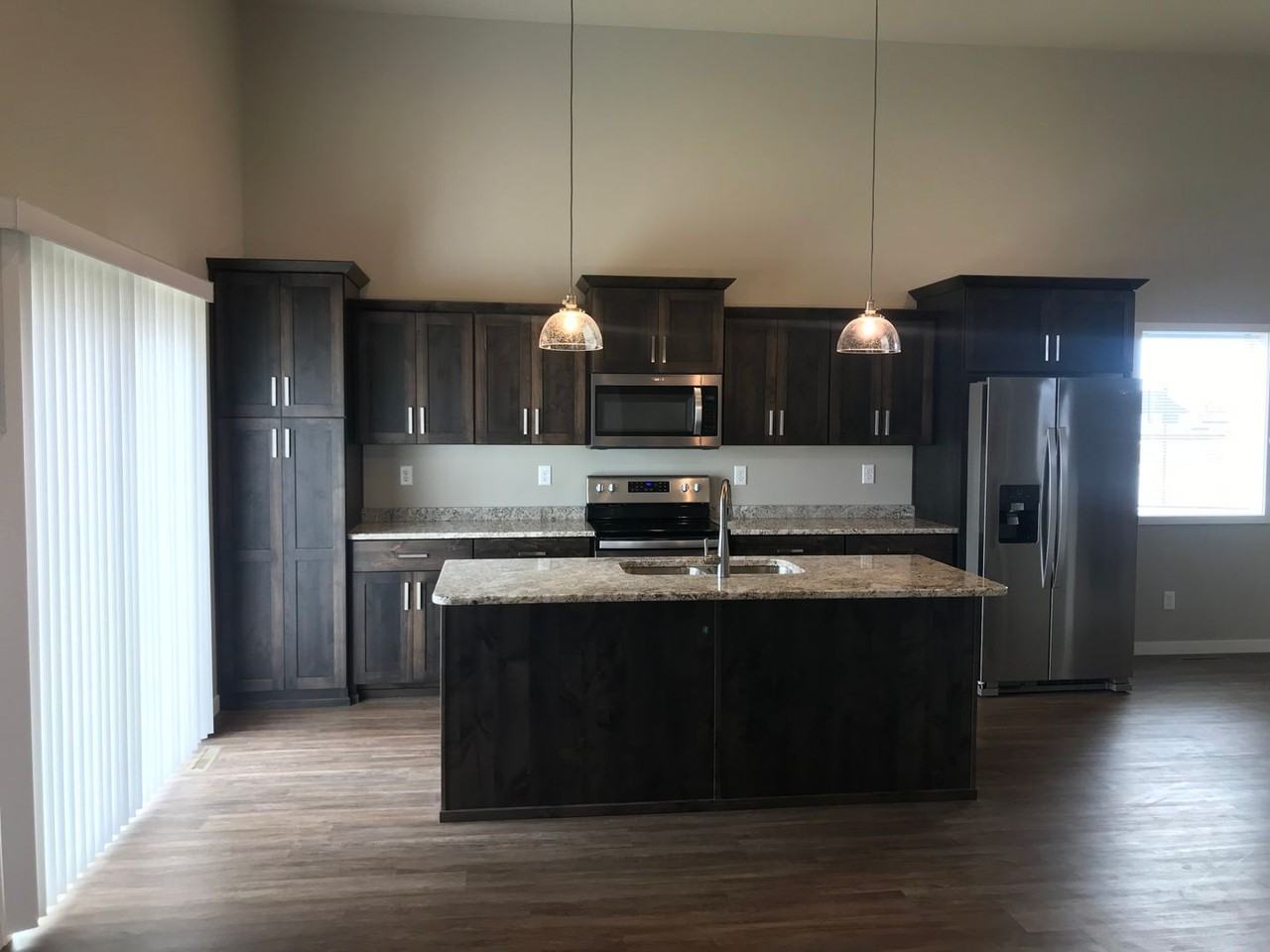 1520 75th Ave S - Photo 2 of 10