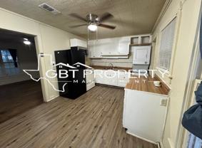 406 E Cobb St - Photo 1 of 1