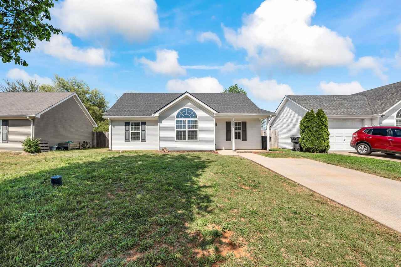 5044 Boyd Dr - Photo 3 of 26