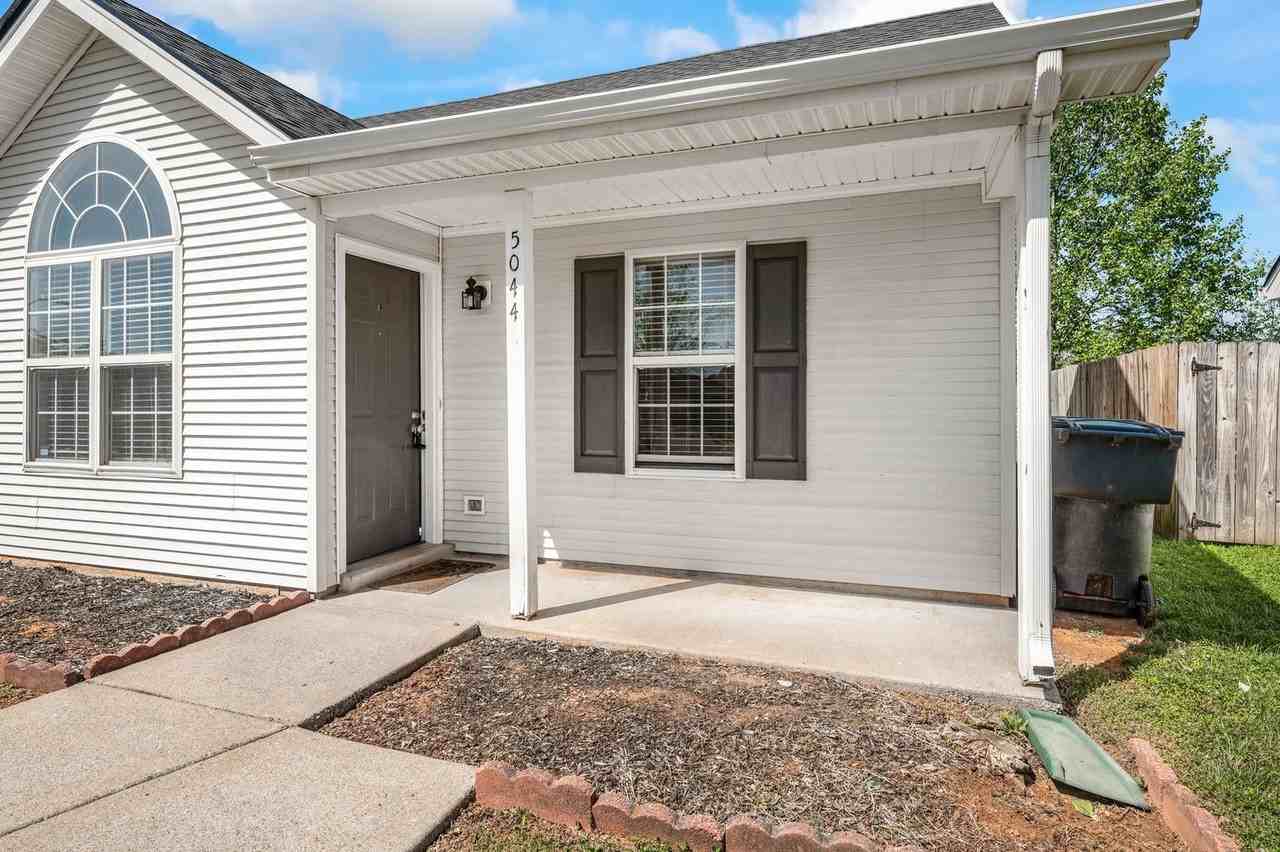 5044 Boyd Dr - Photo 5 of 26