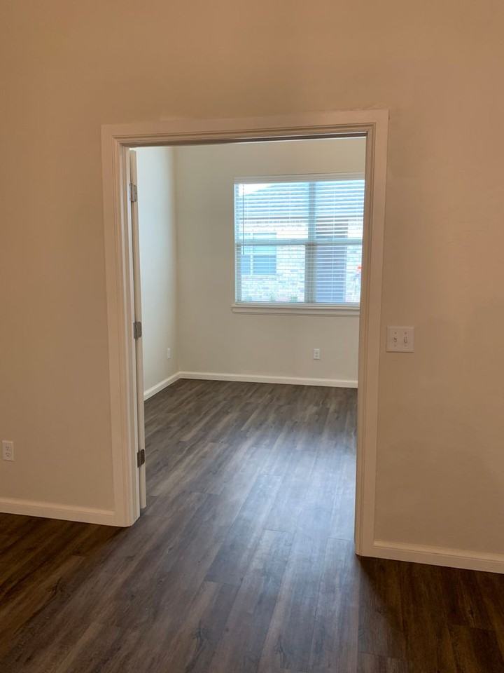 3219 Enclave Pl - Photo 3 of 30