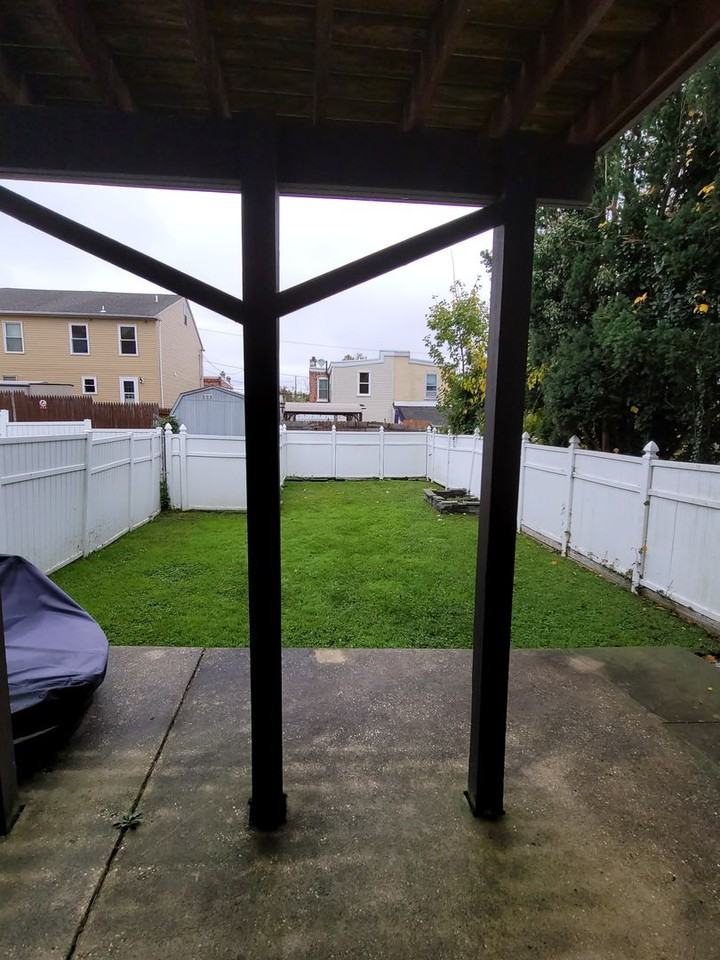 211 7th Ave - Photo 4 of 17