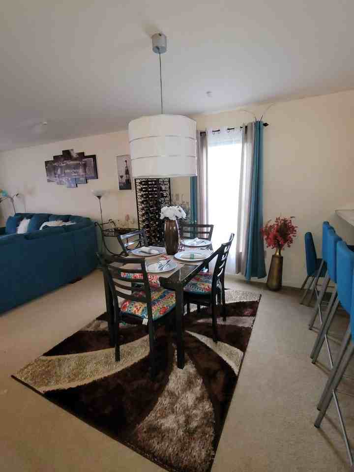 211 7th Ave - Photo 7 of 17