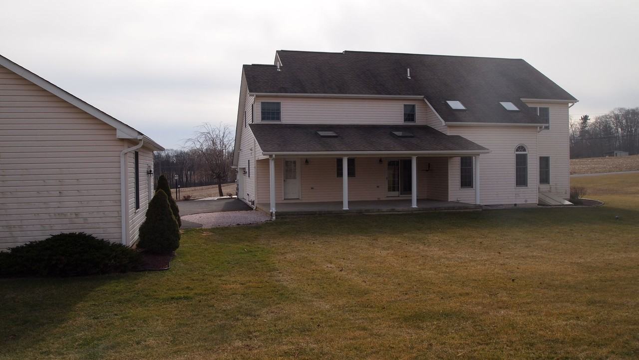 362 Nolf Rd - Photo 4 of 44