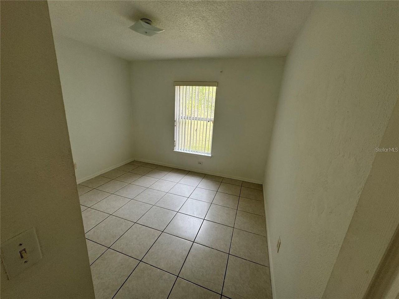 821 Savona Pl - Photo 4 of 8