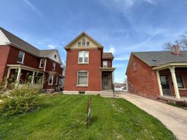 featured image of 1015 Kentucky St