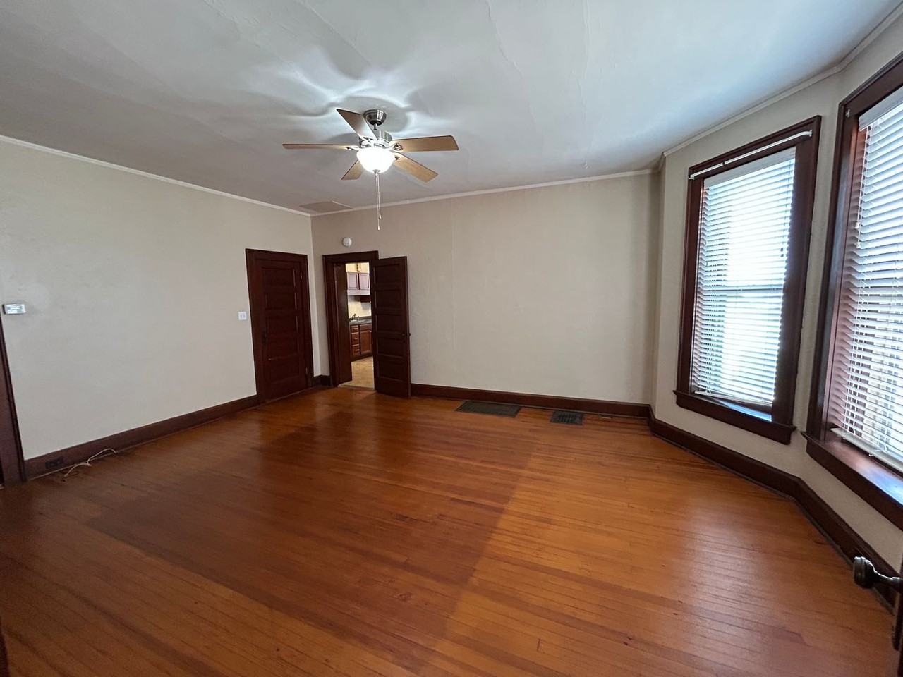 1015 Kentucky St - Photo 6 of 20