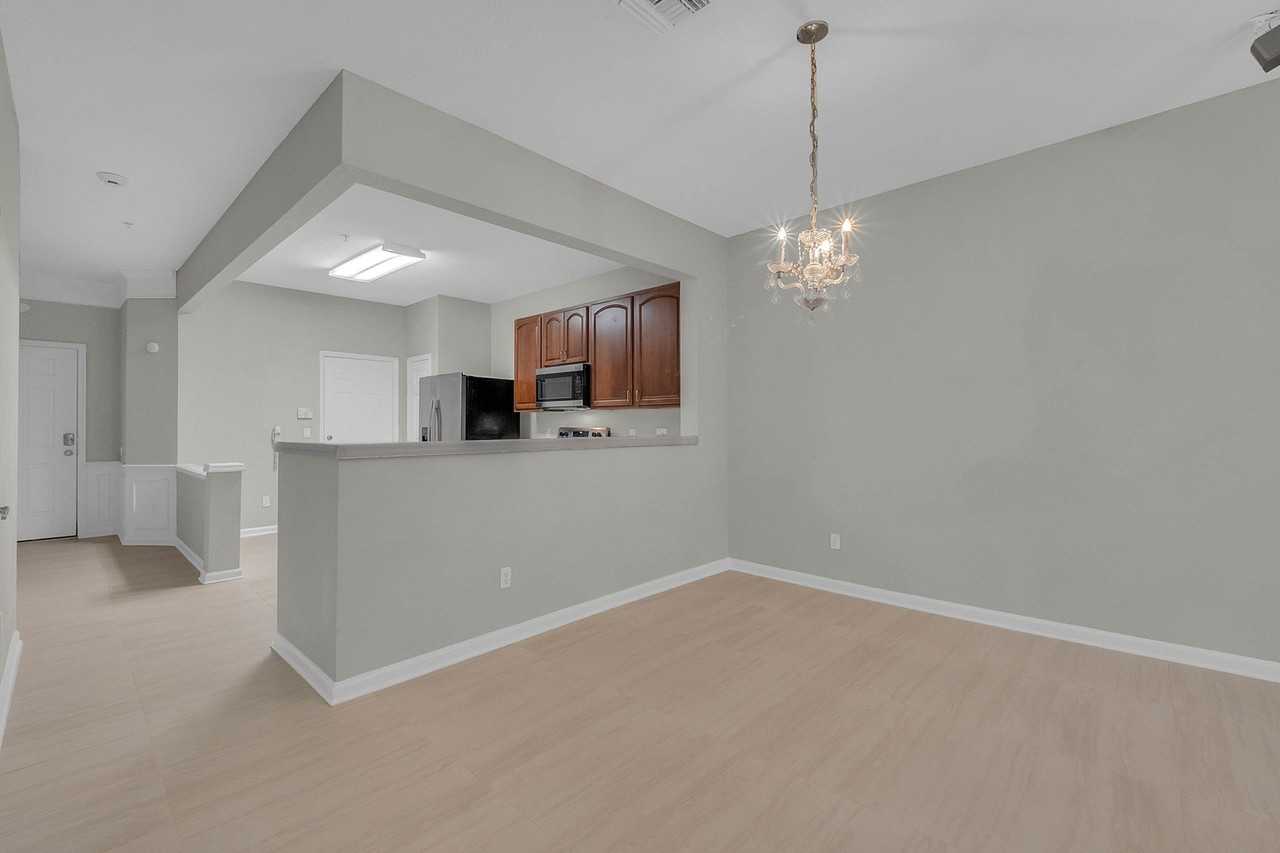 6302 Daysbrook Dr #102 - Photo 6 of 22
