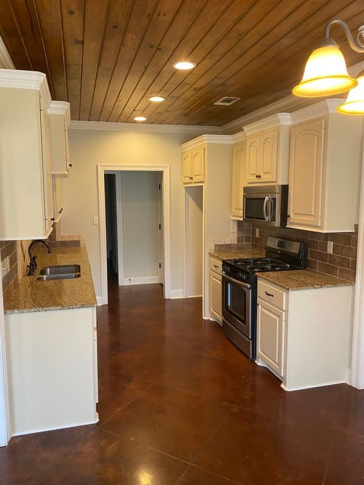 852 Willow Grande Cir - Photo 3 of 36