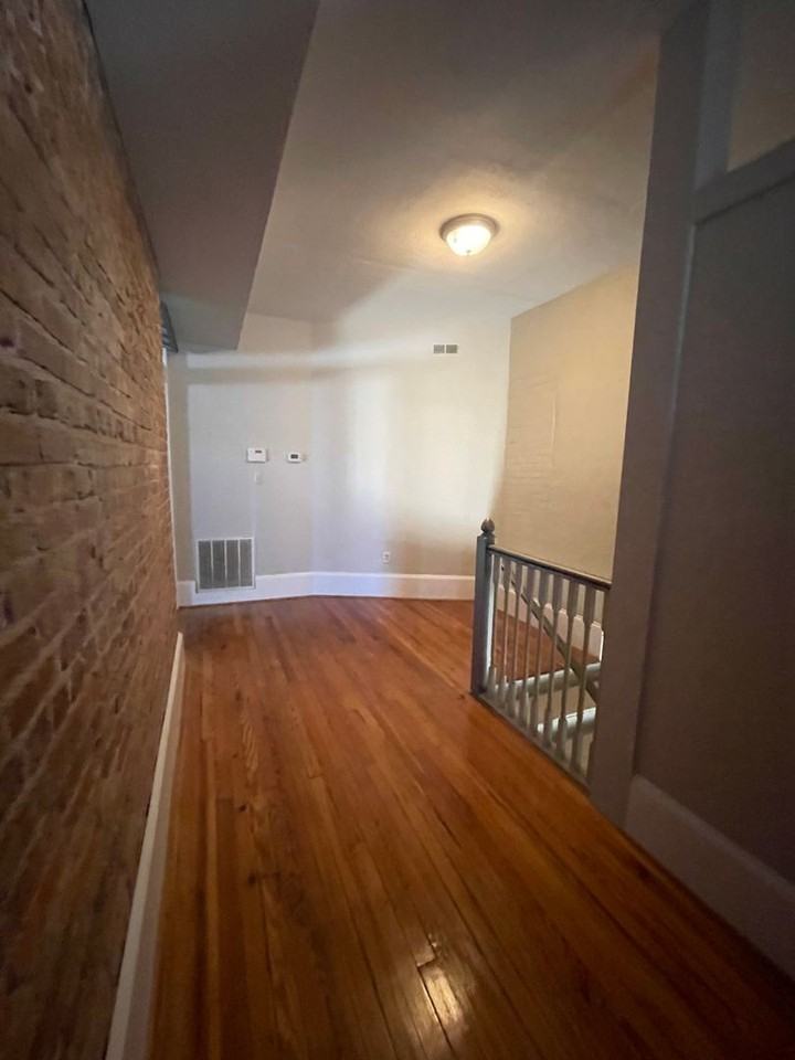 S Main St - Photo 7 of 28