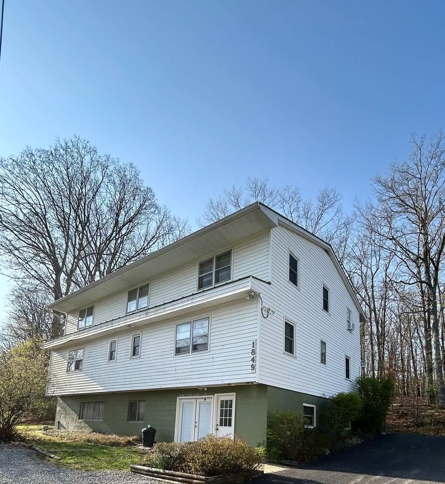 1849 Merrimac Rd. - Photo 2 of 24