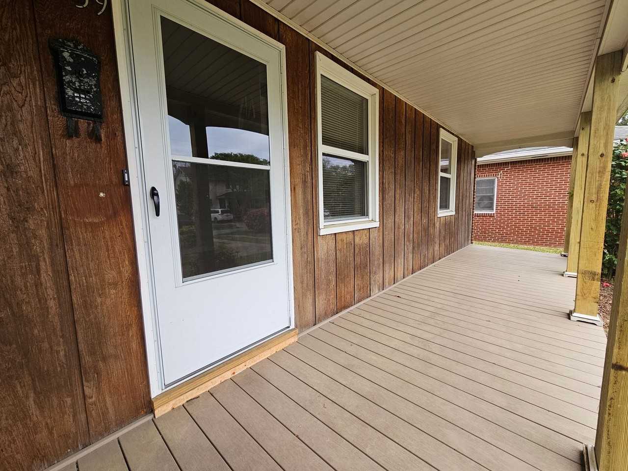 1739 Hancock Ave - Photo 3 of 30