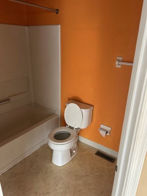 119 Thames Dr - Photo 2 of 15