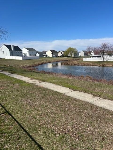 119 Thames Dr - Photo 3 of 15