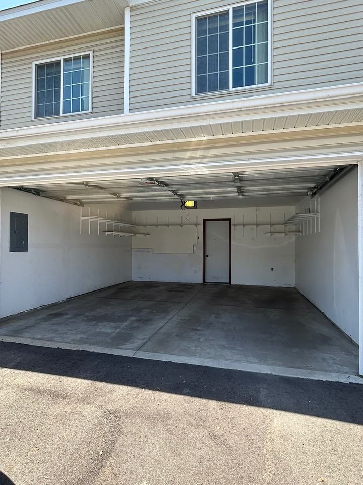 14065 Alabama Ave S - Photo 2 of 19