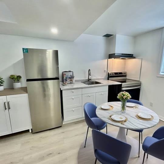 1834 Prestwick Drive - Photo 3 of 8