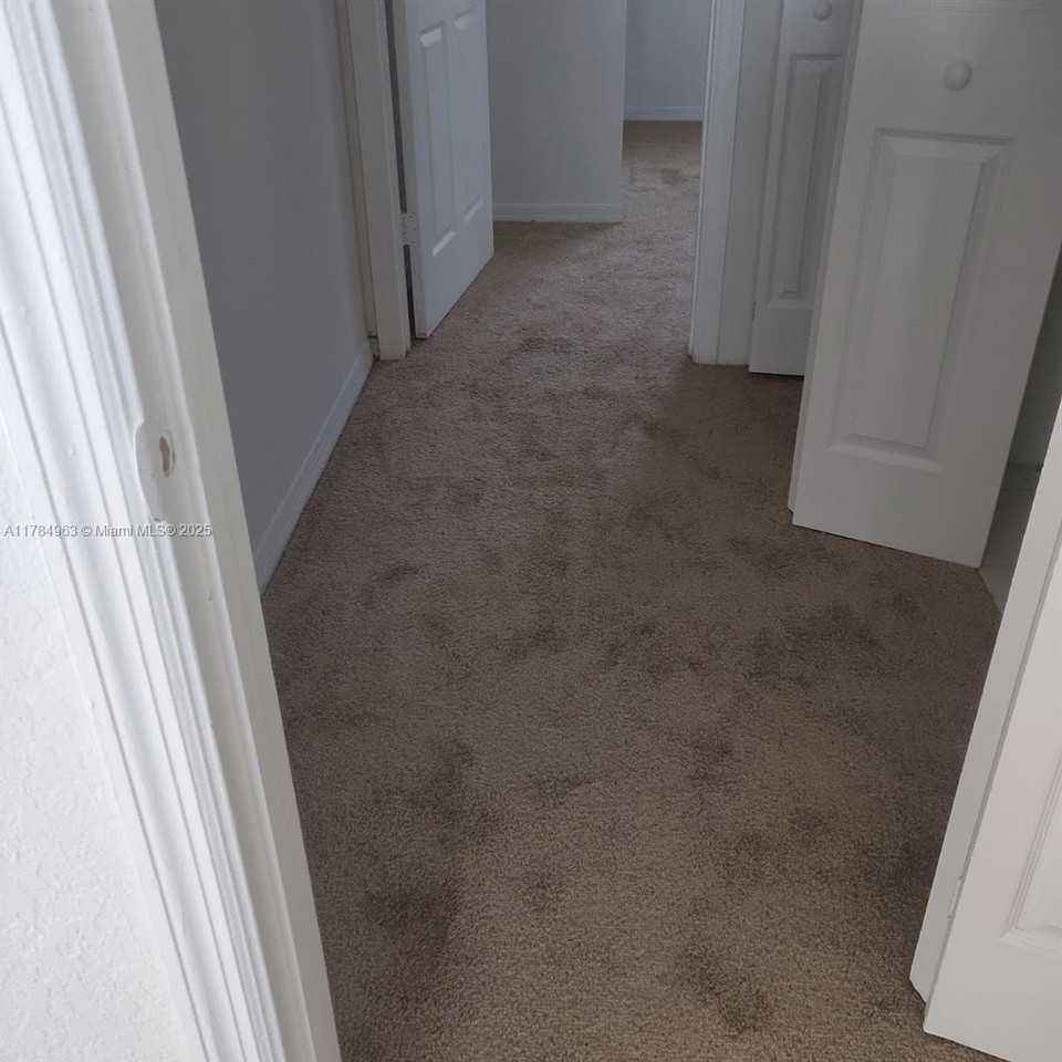 1956 Sw 60th Ter #1956 - Photo 7 of 26