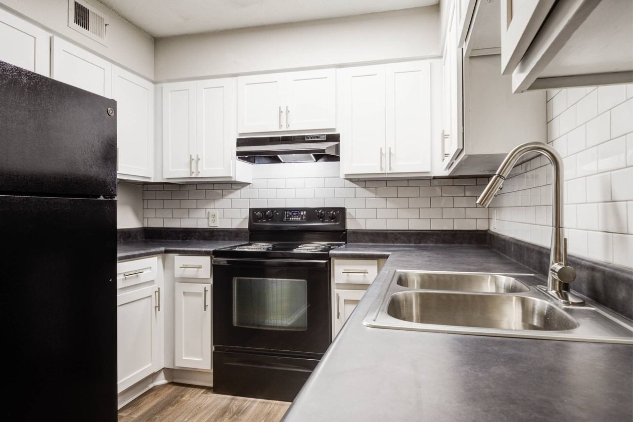 Chimneys of Greenville - Photo 2 of 19