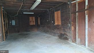 142 Mount Carmel Ave - Photo 1 of 1