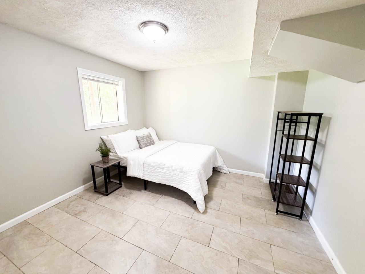 Magnolia Dr - Photo 5 of 9