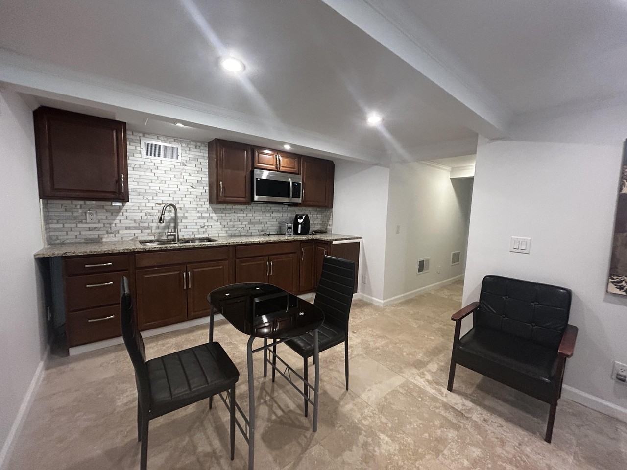 Wright Rd Ne - Photo 3 of 13