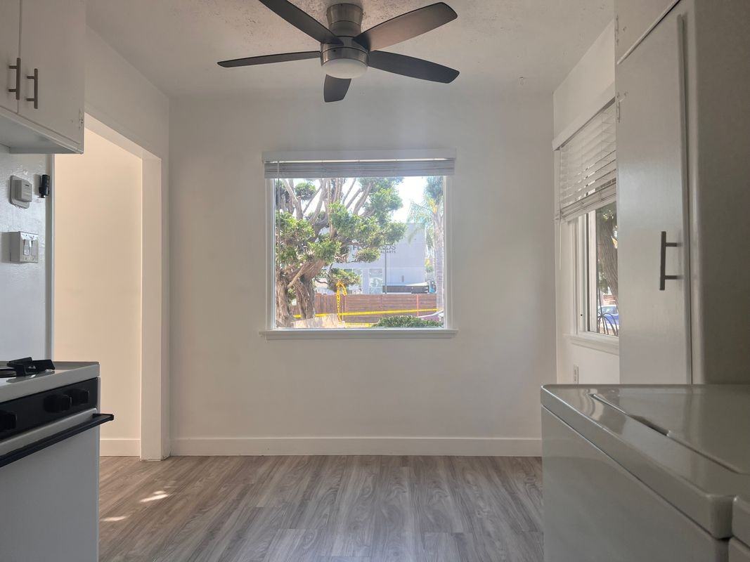 712 N Guadalupe Ave ##1 - Photo 5 of 8
