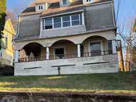 featured image of 47 Chapman Ave