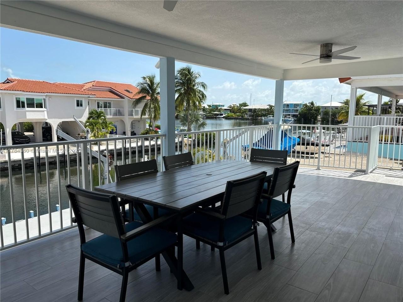 9502 Aviation Blvd - Photo 3 of 19