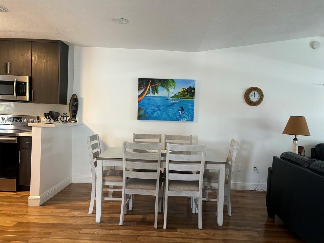 9502 Aviation Blvd - Photo 5 of 19