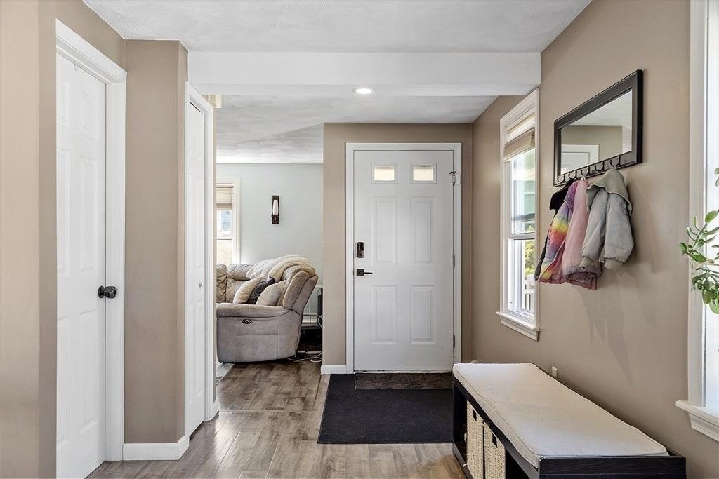 4001 Pouliot Pl - Photo 3 of 38