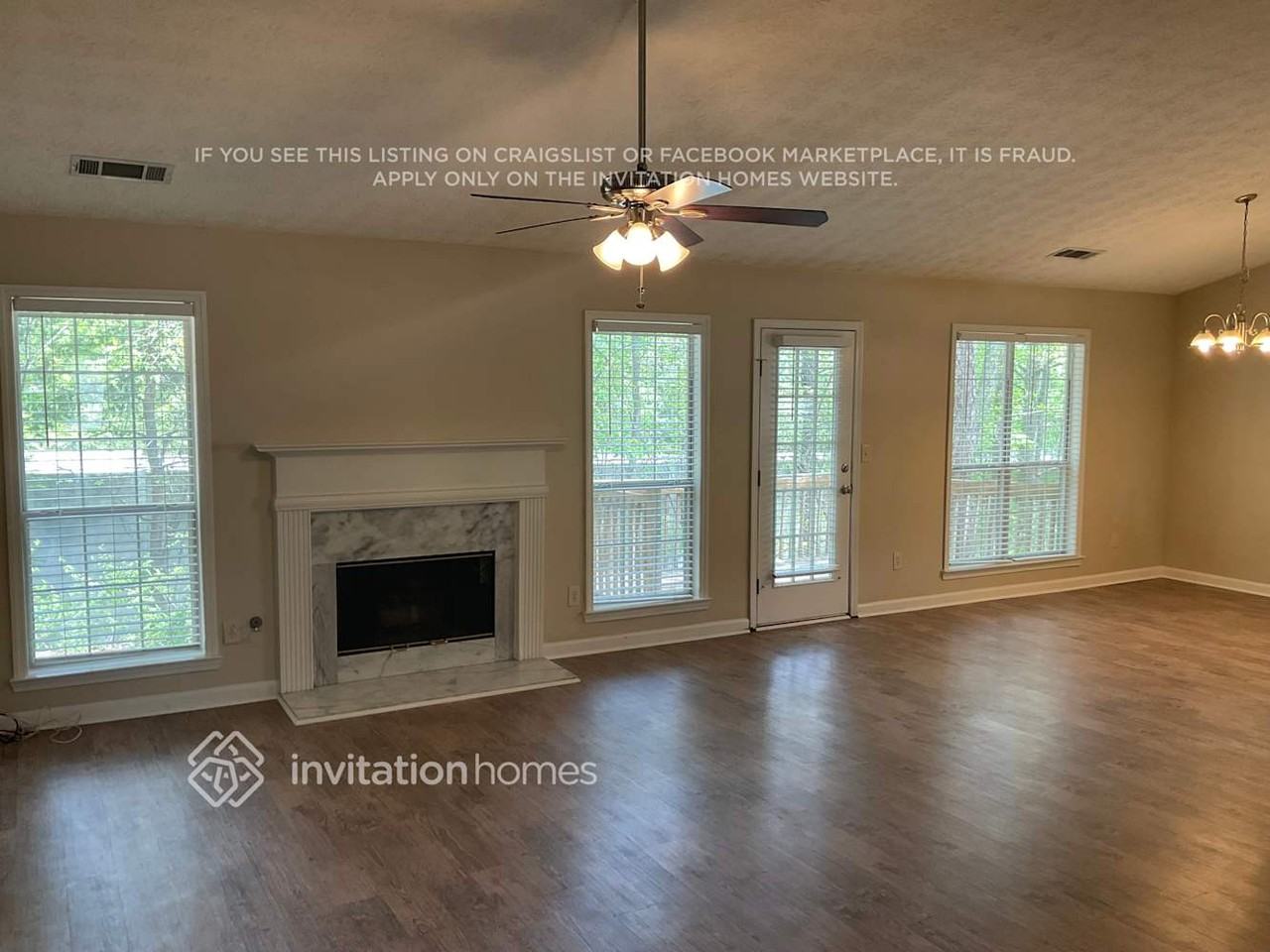 1639 Crestfield Ln - Photo 2 of 15