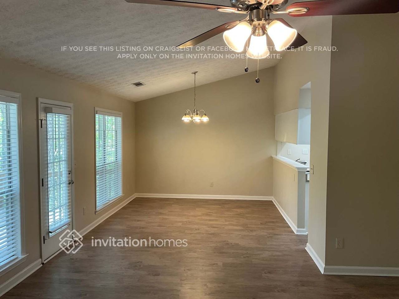 1639 Crestfield Ln - Photo 6 of 15