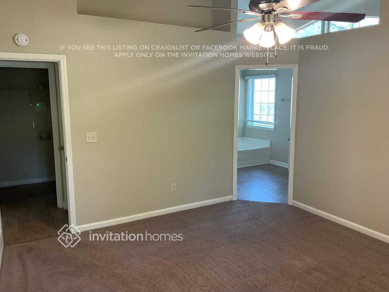 1639 Crestfield Ln - Photo 7 of 15