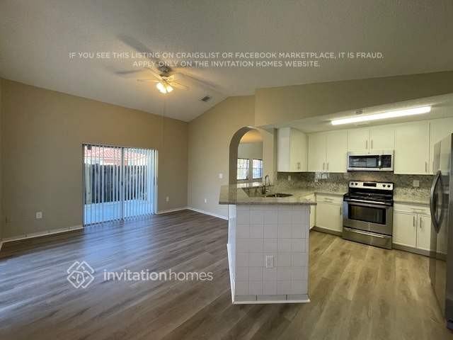 5035 Sw 154th Ct - Photo 5 of 12