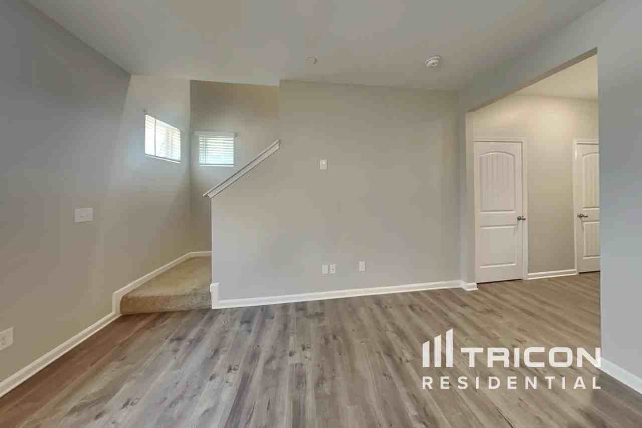 9254 9254 War Eagles Way Ashland City TN - Photo 2 of 17