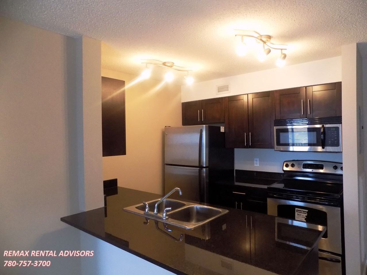 534 Watt Blvd Sw - Photo 2 of 14