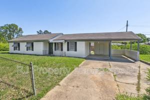 featured image of 3308 Norton Rd