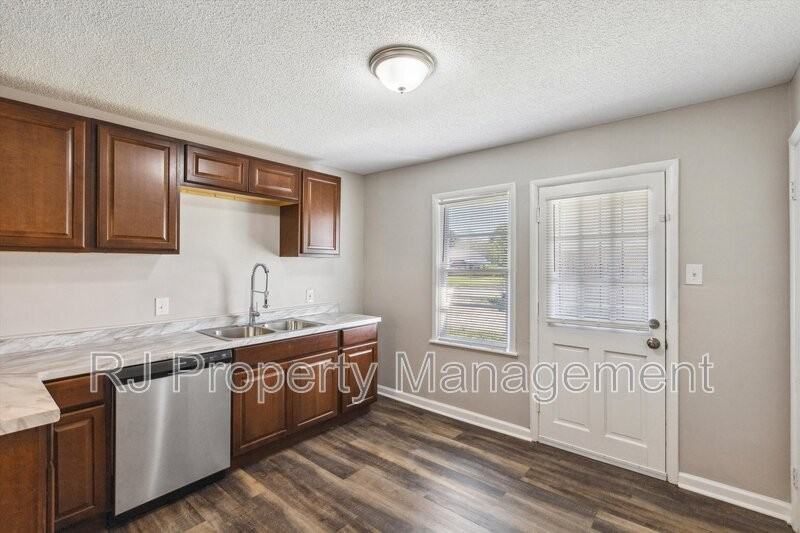 3308 Norton Rd - Photo 6 of 25