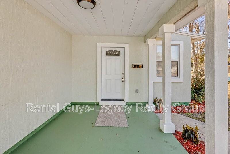 10553 Citrus Ln - Photo 4 of 23