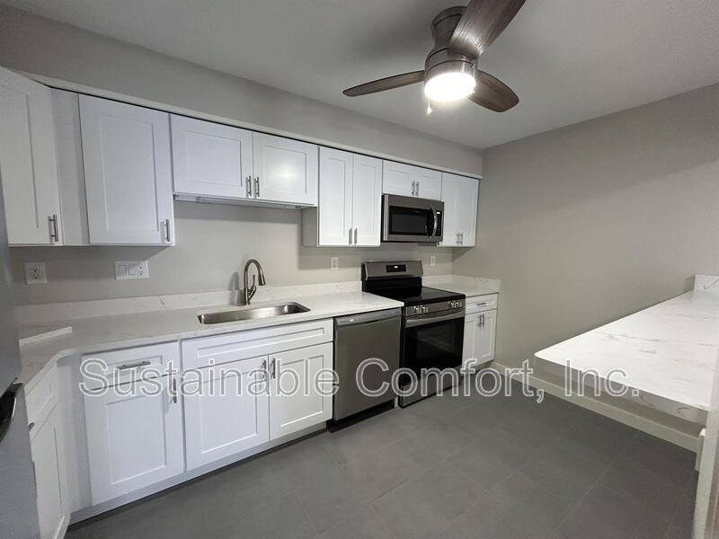 17 Eaglehead Ter - Photo 3 of 24