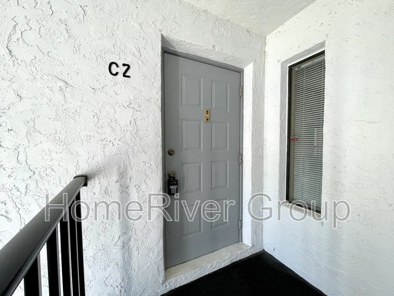 1281 Pine Ridge Cir E #C2 - Photo 3 of 25