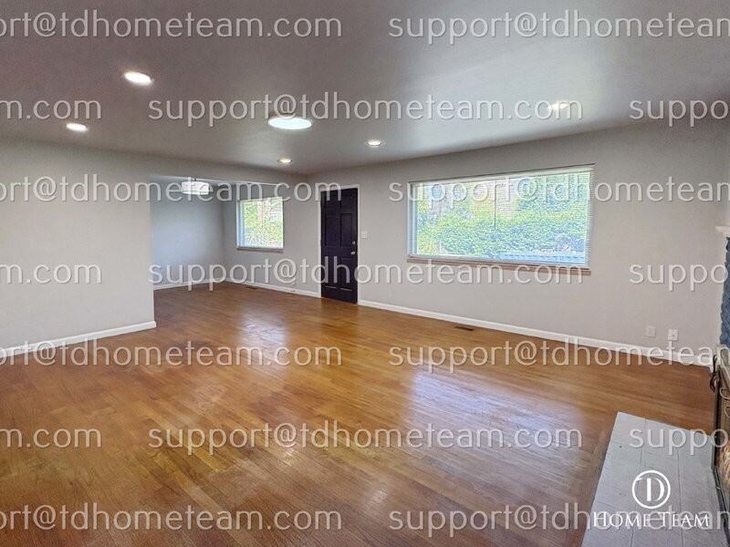 10228 4th Ave S #A - Photo 3 of 17
